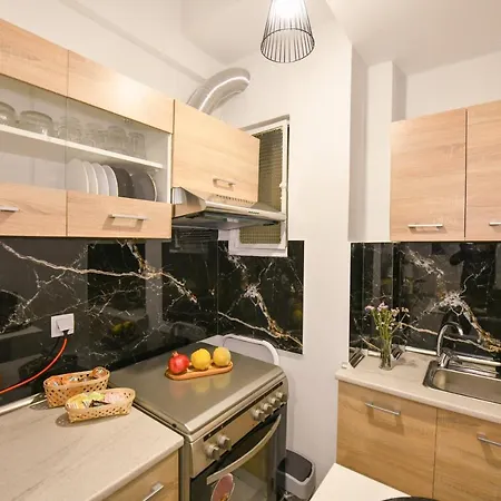 Modern, Comfortable Apartment, In The Heart Of The City_2 Apartment